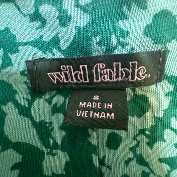 NWOT green patterned knit dress, cute, flattering, soft, Wild Fable, Small - Picture 4 of 4